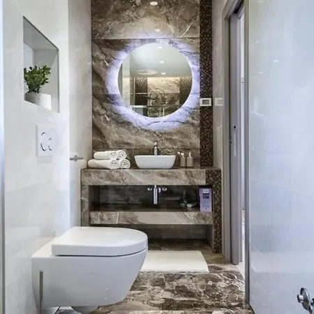 Nalani In For 6 People With Private Pool & Sauna Villa *