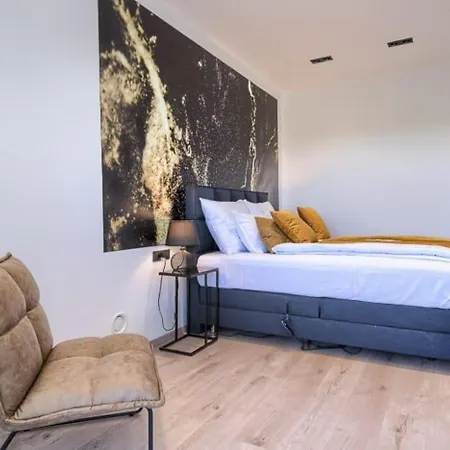 Villa Nalani In For 6 People With Private Pool & Sauna